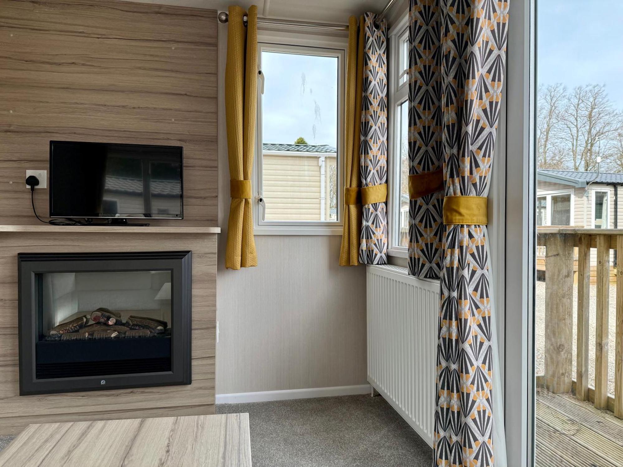 The Salmon Van - Beautiful, Luxury Static Caravan Aberlour Exterior foto